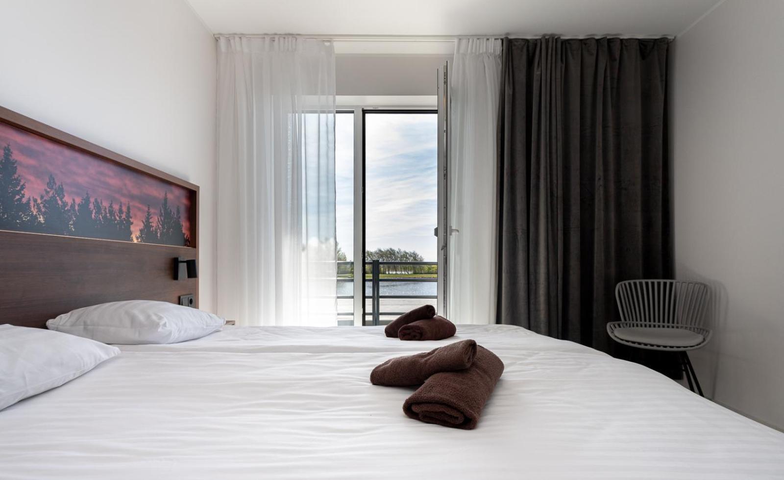 Ö Seaside Suites Kuressaare Zimmer foto