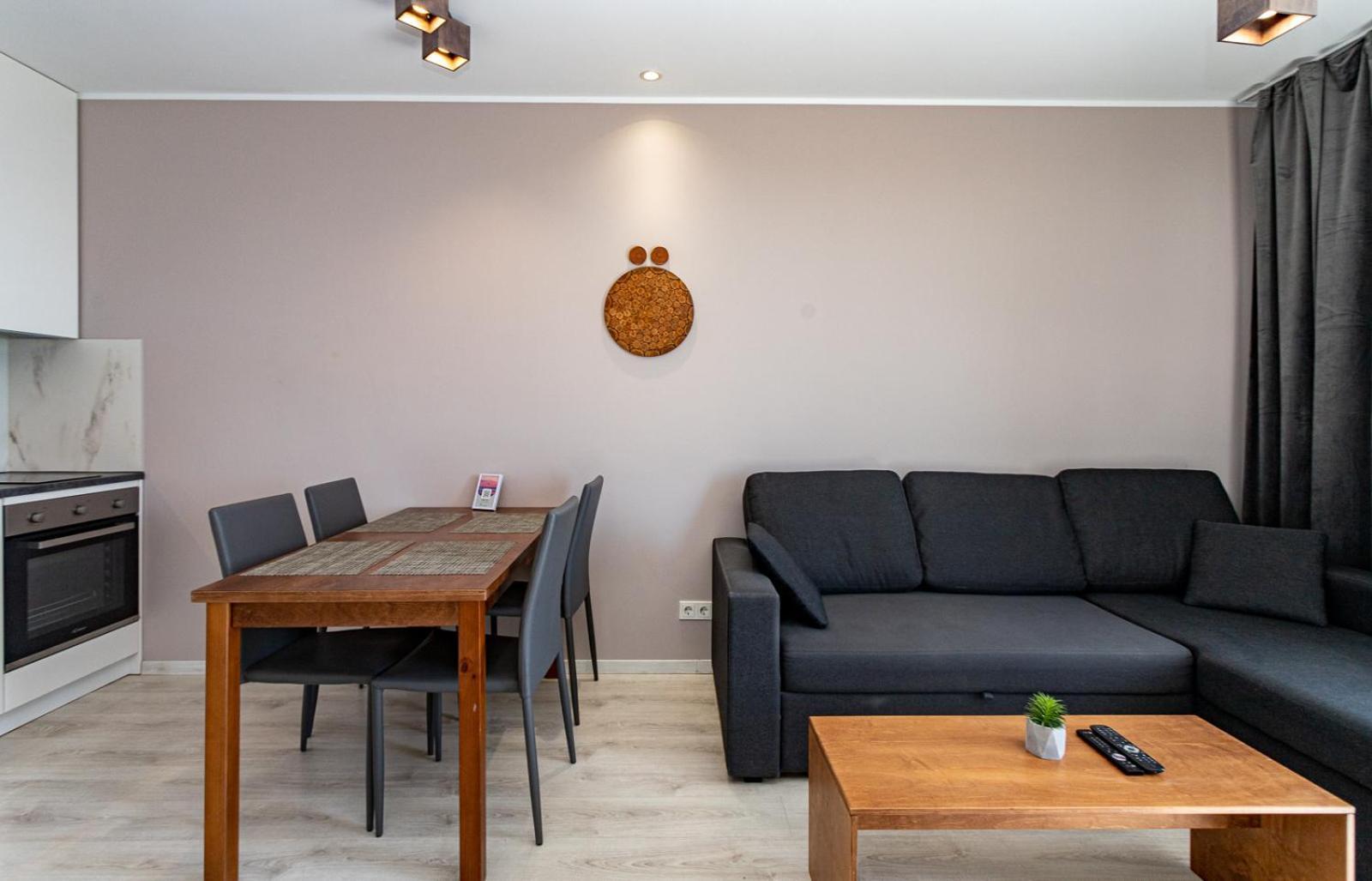 Ö Seaside Suites Kuressaare Zimmer foto