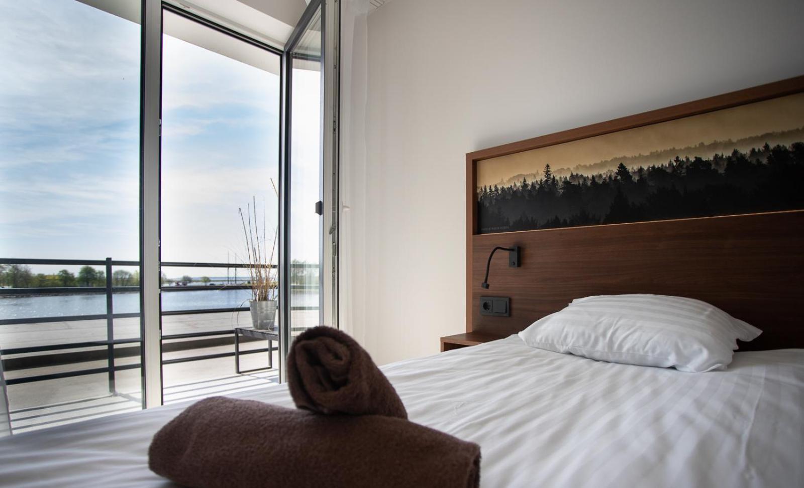 Ö Seaside Suites Kuressaare Zimmer foto