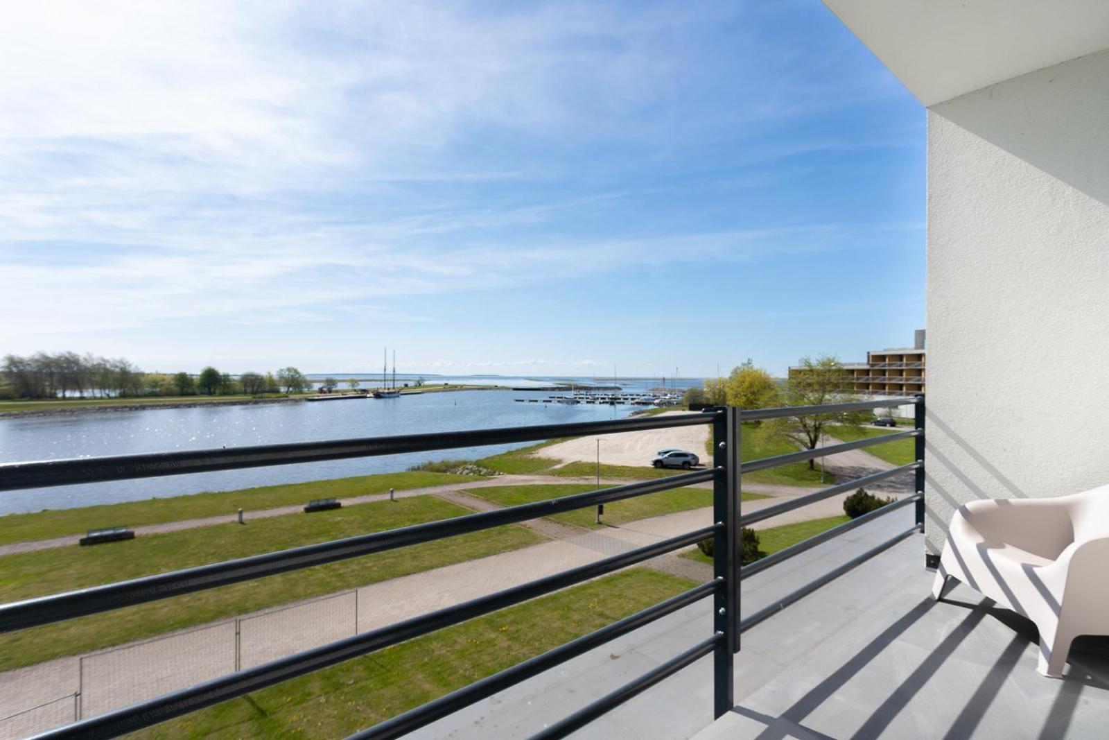 Ö Seaside Suites Kuressaare Zimmer foto
